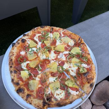 Fieldwork - Pineapple Express - Breweries Near Me - Santa Rosa, California