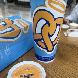 Pretzel bites