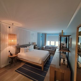 Margaritaville Hotel - hotel room - Hotels Near Me - San Diego, California Margaritaville Hotel - hotel room - Hotels Near Me - San Diego, California