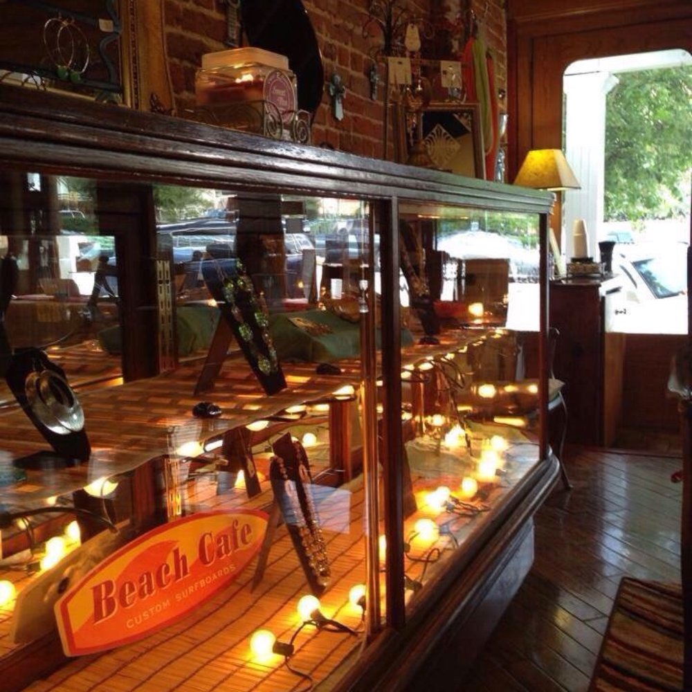 The Facemaker Salon - Barbers Near Me - Huntsville, Texas