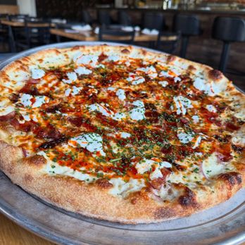 Smash Pizza - Pizza Near Me - Bettendorf, Iowa