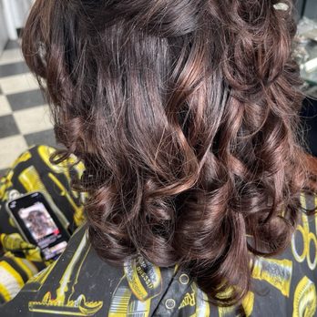 Joanie's Shear Artists - Hair Salons Near Me - Des Moines, Iowa Joanie's Shear Artists - Hair Salons Near Me - Des Moines, Iowa