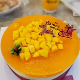 Mango Mousse Cake
