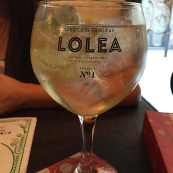 Casa Lolea - White wine sangria - Tapas Bars Near Me - Barcelona, B Casa Lolea - White wine sangria - Tapas Bars Near Me - Barcelona, B