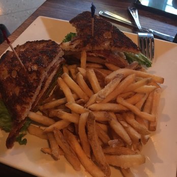 Bear & Bottle - California chicken club - Pubs Near Me - Madison, Wisconsin