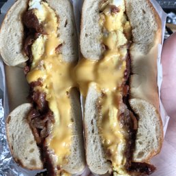 リーメント　bread&butter　⑦Lunch at Tom's Cafe Breakin Bread Eatery | Toms River NJ