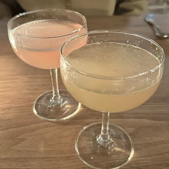 Le Crocodile - Little wing (yellow) and peach cosmo (pink$ - French Near Me - Brooklyn, New York