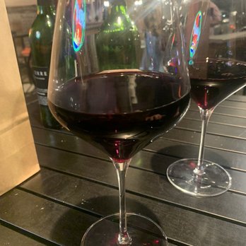Solera - La Terre Cabernet - Wine Bars Near Me - Alton, Illinois