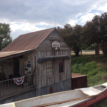 Bastrop River Company - Parking lot conveniently close - Rafting/Kayaking Near Me - Bastrop, Texas