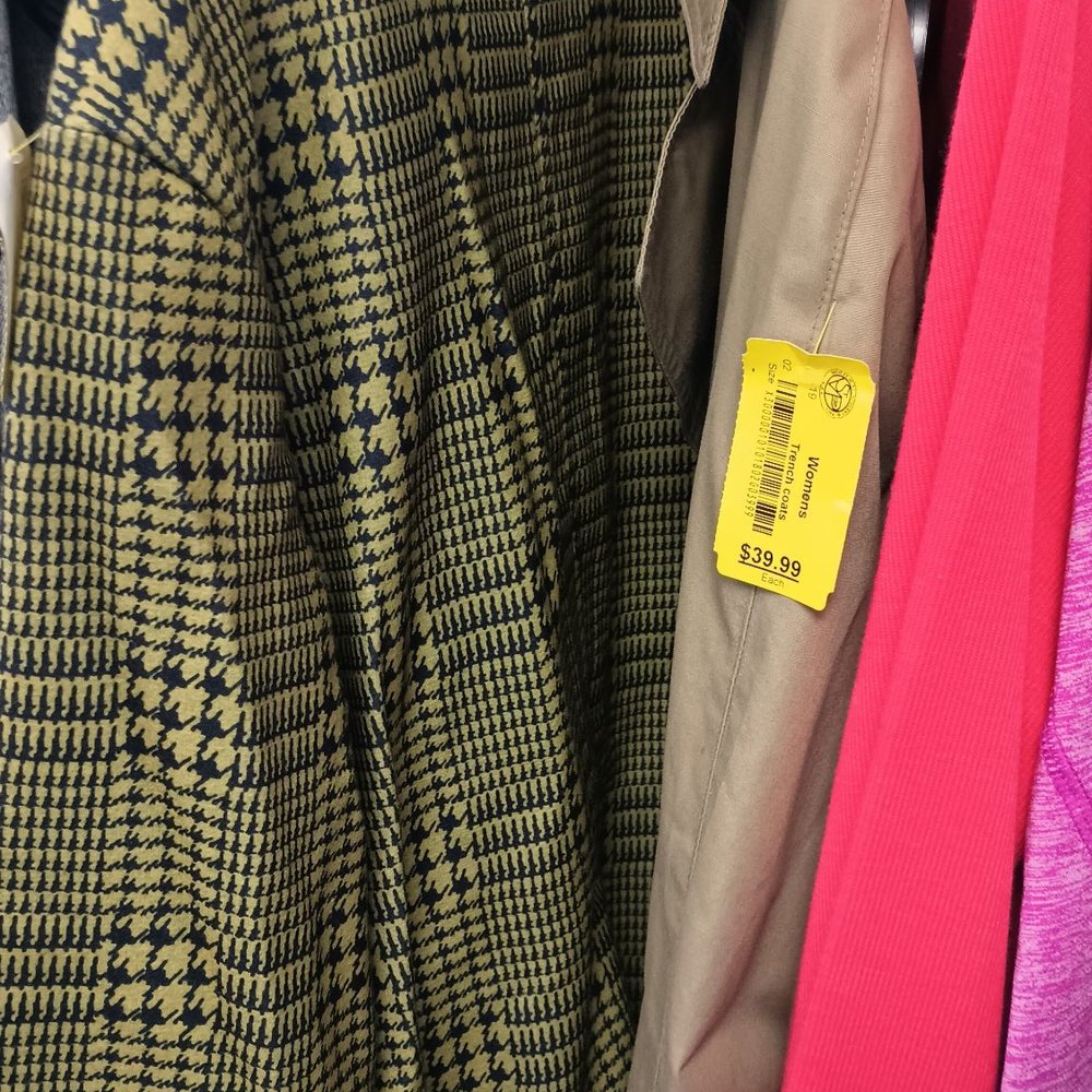 St. Vincent de Paul - Expensive used garment - Thrift Stores Near Me - Long Beach, California St. Vincent de Paul - Expensive used garment - Thrift Stores Near Me - Long Beach, California