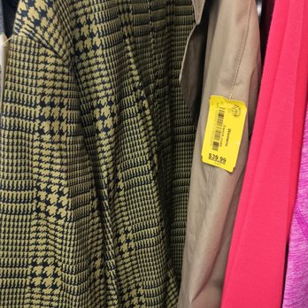 St. Vincent de Paul - Expensive used garment - Thrift Stores Near Me - Long Beach, California