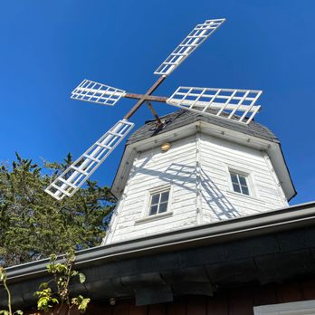 Windmill Cafe - Windmill - Cafes Near Me - Santa Cruz, California