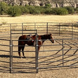 Seven Peaks Fence And Barn - Heavy Duty 6 Ft Round Pen