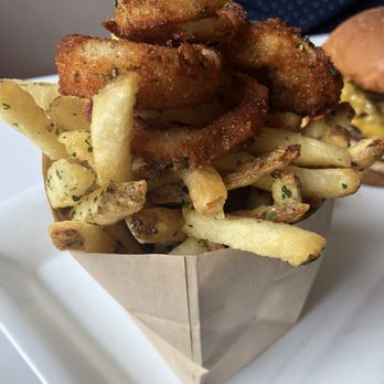 Burger Lounge - Burgers Near Me - Beverly Hills, California Burger Lounge - Burgers Near Me - Beverly Hills, California