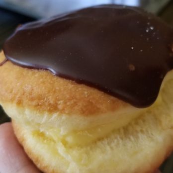 Shea Schat's - Custard Donut - Bakeries Near Me - Mammoth Lakes, California Shea Schat's - Custard Donut - Bakeries Near Me - Mammoth Lakes, California