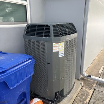 Greentree Air Conditioning - Outdoor dual condensers system. - Heating & Air Conditioning/HVAC Near Me - Pompano Beach, Florida