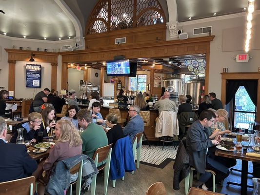Salt Springs Brewery by null