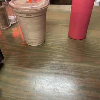 Nutty's Junkyard Grill - Chocolate shake - American Near Me - Arlington, Washington Nutty's Junkyard Grill - Chocolate shake - American Near Me - Arlington, Washington