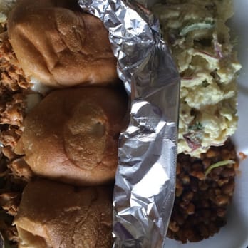 Blue Ribbon BBQ - Creamy chipotle ranch chicken sliders, potato salad, black-eyed corn. - Barbeque Near Me - Arlington, Massachusetts