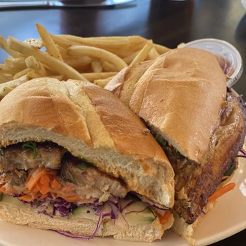Live Oak Cafe - Banh Mi Sandwich - Breakfast & Brunch Near Me - Santa Barbara, California Live Oak Cafe - Banh Mi Sandwich - Breakfast & Brunch Near Me - Santa Barbara, California
