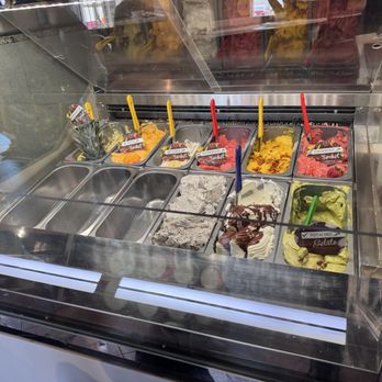 Raos Bakery Dowlen - Gelato - Bakeries Near Me - Beaumont, Texas Raos Bakery Dowlen - Gelato - Bakeries Near Me - Beaumont, Texas