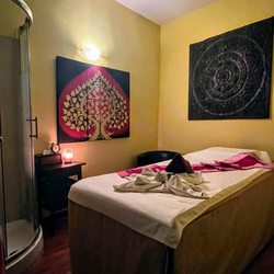 Rung Arun Thai Massage Center