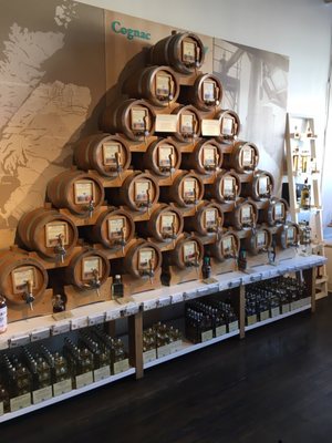 Vom Fass 50 Photos 67 Reviews Specialty Food 7314 Manchester Rd Maplewood Mo Phone Number Yelp