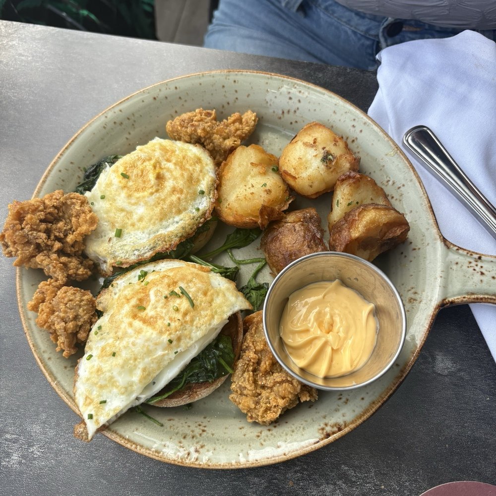 Rye Street Tavern - Fried oyster Eggs Benedict - Bars Near Me - Baltimore, Maryland Rye Street Tavern - Fried oyster Eggs Benedict - Bars Near Me - Baltimore, Maryland