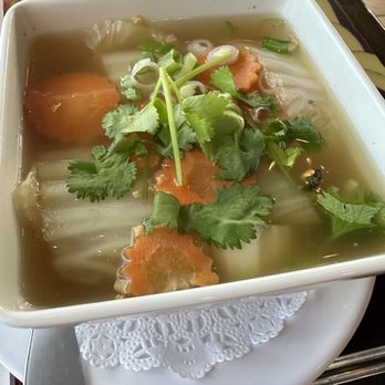 Tida Thai - Wonton Soup-very good and flavorful - Thai Near Me - Newport News, Virginia Tida Thai - Wonton Soup-very good and flavorful - Thai Near Me - Newport News, Virginia
