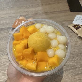 Hui Lau Shan - Desserts Near Me - Milpitas, California