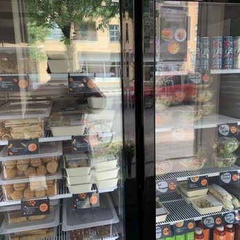 État Végétal - a refrigerated display of food - Vegan Near Me - Montreal, Quebec État Végétal - a refrigerated display of food - Vegan Near Me - Montreal, Quebec