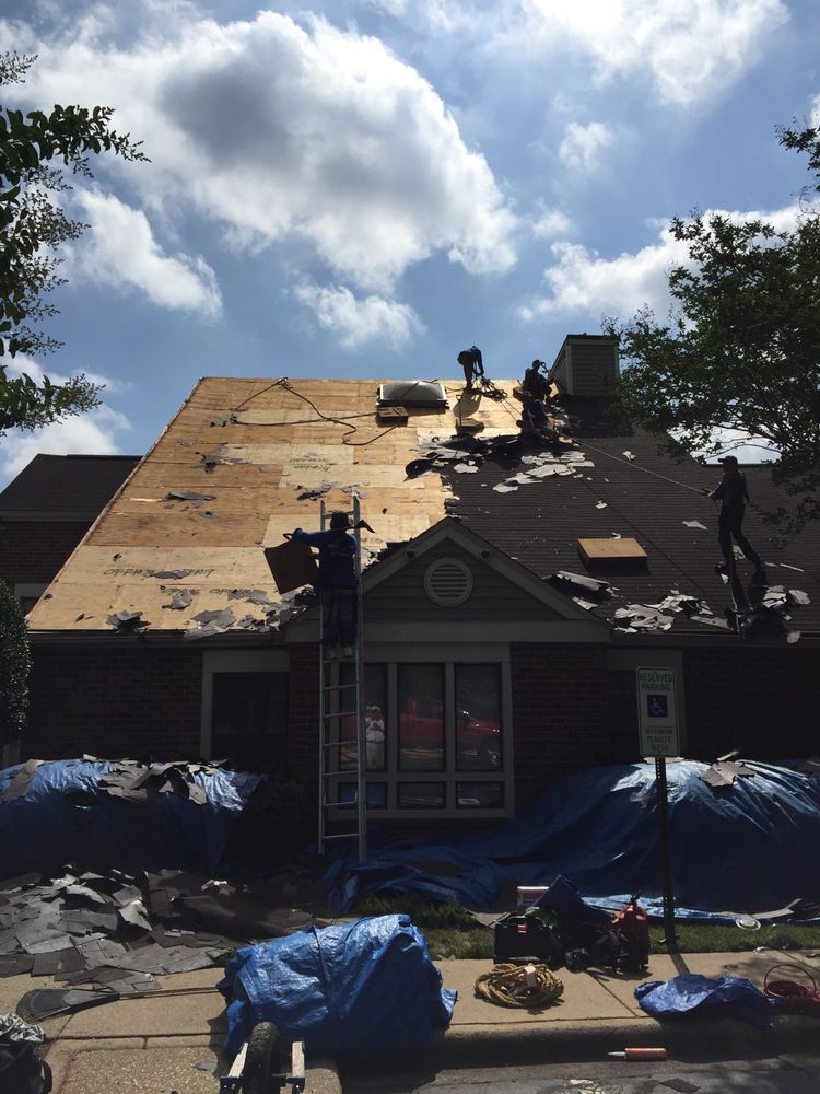 Slide of Peachtree Roofing