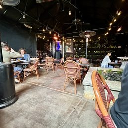 Outdoor patio, La Dama