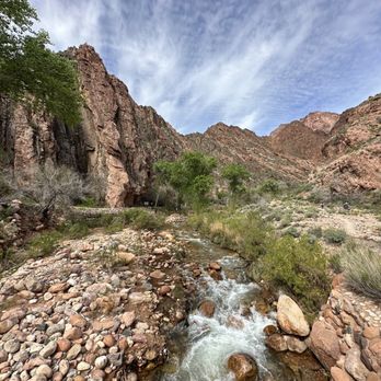 Bright Angel Trail - Hiking Near Me