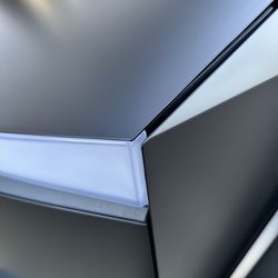 Clean PPF Corners on Cybertruck