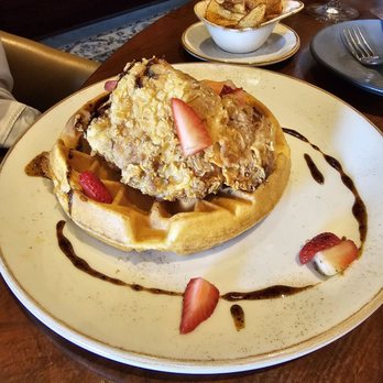 NINETEEN at TPC Sawgrass - Chicken and waffles - American Near Me - Ponte Vedra Beach, Florida NINETEEN at TPC Sawgrass - Chicken and waffles - American Near Me - Ponte Vedra Beach, Florida
