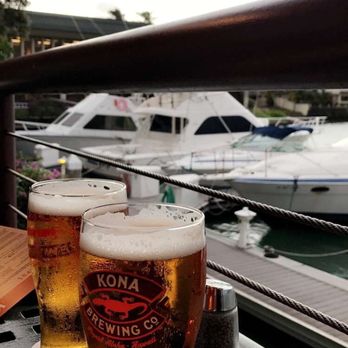 Kona Brewing - Big wave - Pubs Near Me - Honolulu, Hawaii Kona Brewing - Big wave - Pubs Near Me - Honolulu, Hawaii