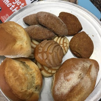 Canela Bakery - Delicious fresh - Bakeries Near Me - Montebello, California