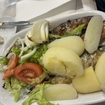Restaurante Casa Adao - Sardines - Portuguese Near Me - Vila Nova de Gaia, 13 Restaurante Casa Adao - Sardines - Portuguese Near Me - Vila Nova de Gaia, 13