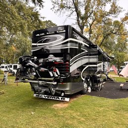 Hydralift motorcycle lift mounted onto Spartan 3 chassis on my Kingaire motorcoach Hydralift motorcycle lift mounted onto Spartan 3 chassis on my Kingaire motorcoach