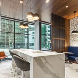 Josephine DTLA - Business Center