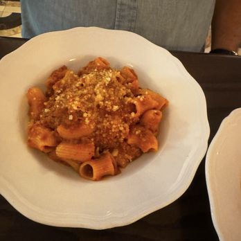 Contessa Miami - Bolognese - Italian Near Me - Miami, Florida Contessa Miami - Bolognese - Italian Near Me - Miami, Florida