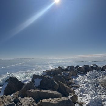 The Dockside - Frozen Green Bay - Seafood Near Me - Oconto, Wisconsin