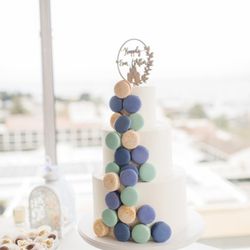 Our Wedding Cake with flavored macaroons