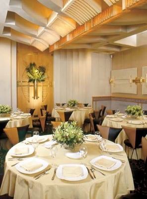 Golden Temple & The E Room Bar by null