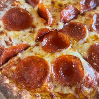 Gabilan Pizza - Personal pizza - Pizza Near Me - Soledad, California