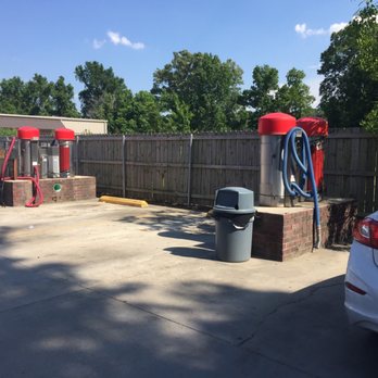 Snow Day - Back area where you drive up to #SnowDay! - Shaved Ice Near Me - Baton Rouge, Louisiana