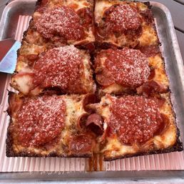 Muscle Beach Pizza Muscle Beach Pizza