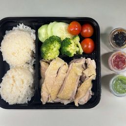 Classic Hainan Chicken