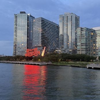 Circle Line Sightseeing Cruises - Boat Tours Near Me - New York, New York